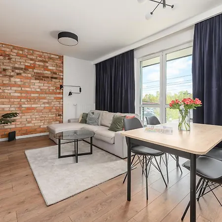 Shortstaypoland Budki Szczesliwickie B197 *