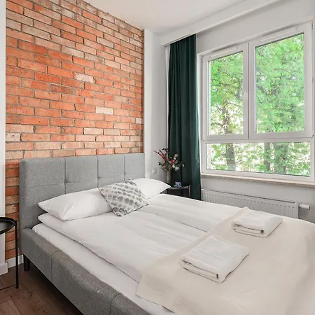 Apartment Shortstaypoland Budki Szczesliwickie B197 *